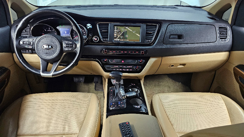 car KIA Carnival id60145 photo #7