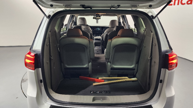car KIA Carnival id60153 photo #19