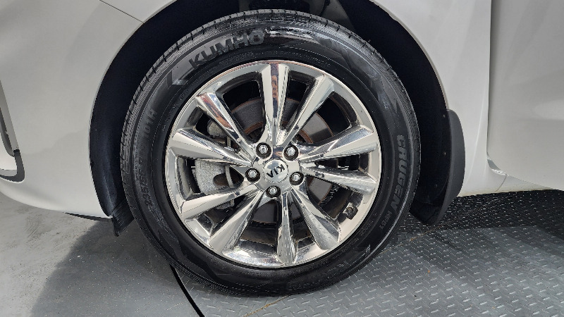 car KIA Carnival id60153 photo #5