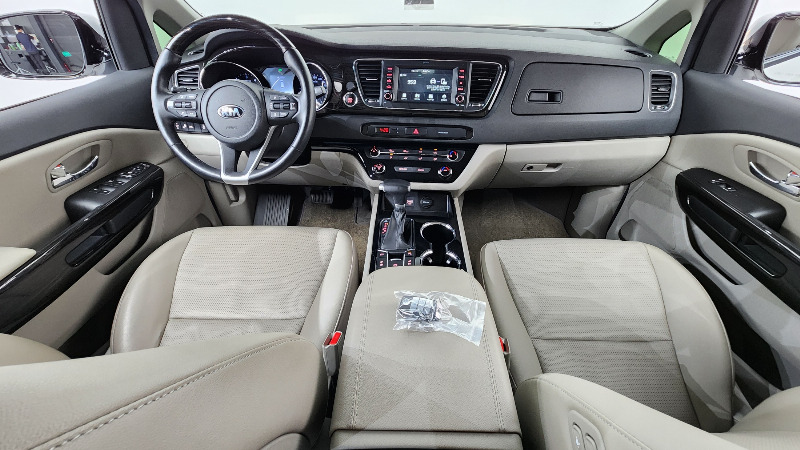 car KIA Carnival id60153 photo #7