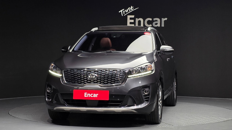 car KIA Sorento id60161 main photo