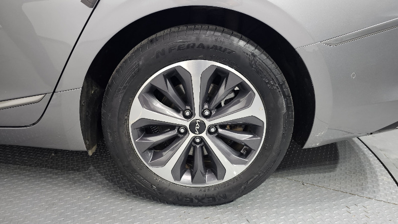 car KIA K8 id60218 photo #5