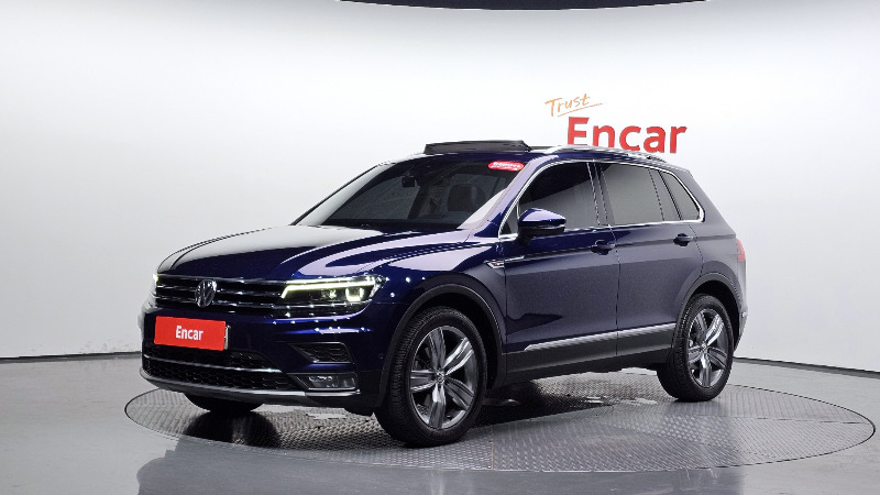 car Volkswagen Tiguan id60235 main photo