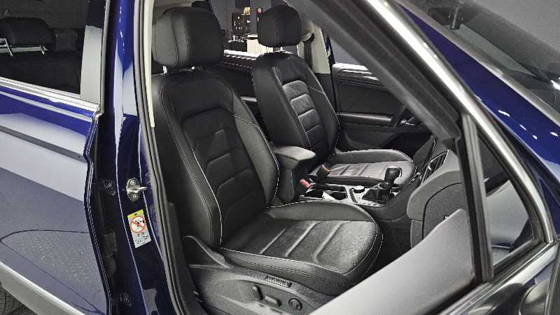 car Volkswagen Tiguan id60235 photo #10