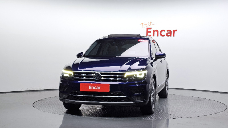 car Volkswagen Tiguan id60235 photo #3