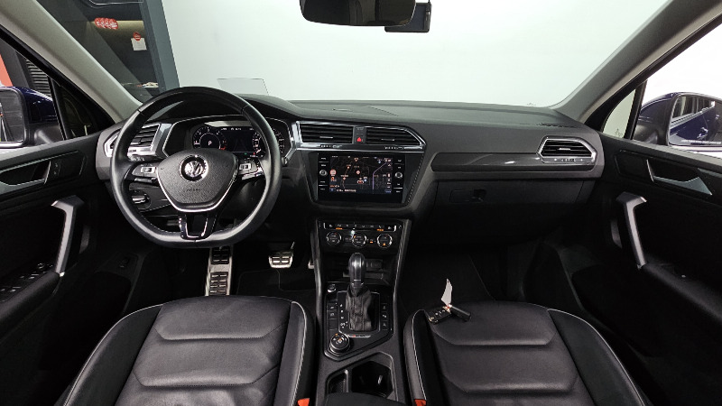 car Volkswagen Tiguan id60235 photo #7