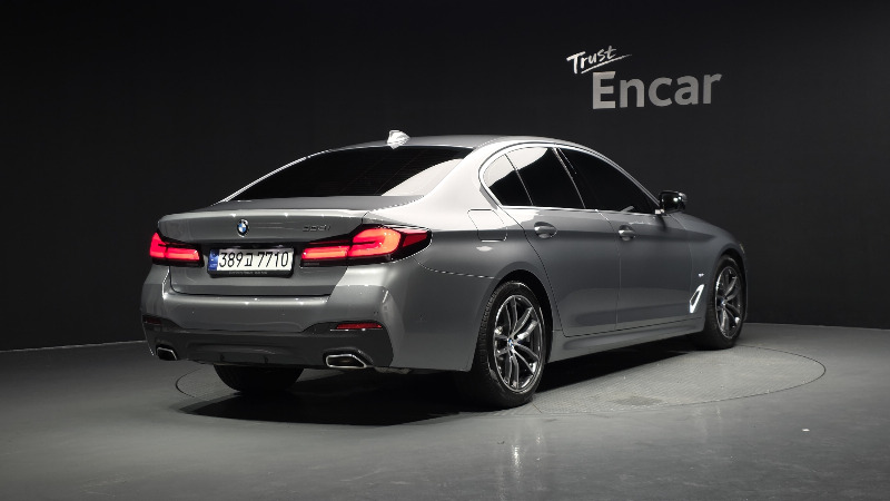 car BMW 5 Series id60255 photo #2