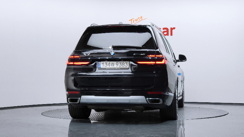 car BMW X7 id60280 photo #4