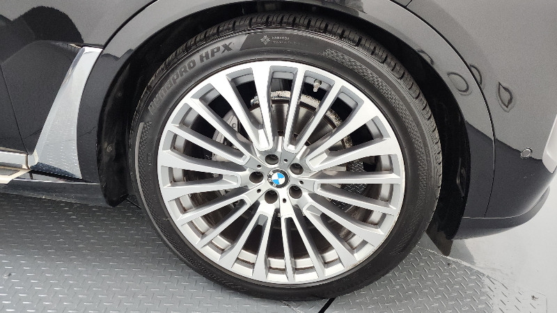 car BMW X7 id60280 photo #5