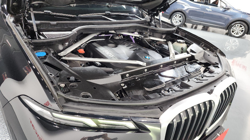 car BMW X7 id60280 photo #6