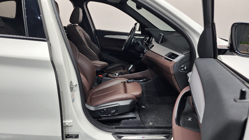 car BMW X1 id60295 photo #11