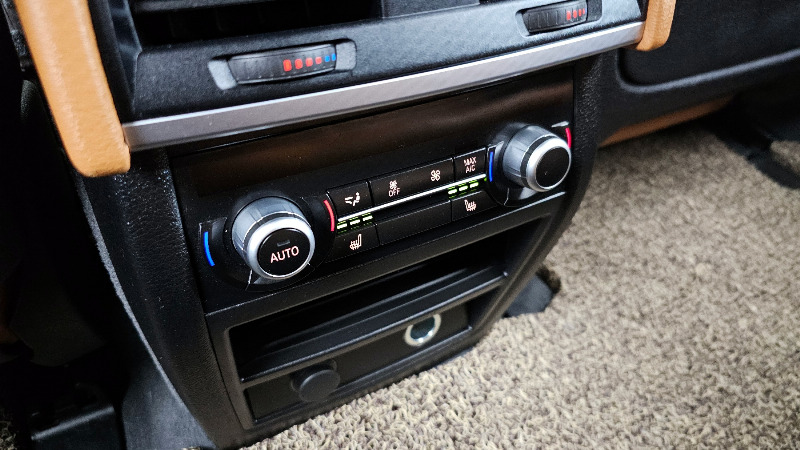 car BMW X6 id60303 photo #17