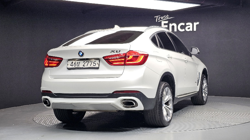 car BMW X6 id60303 photo #2