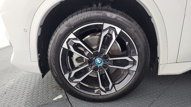 car BMW iX id60324 photo #5