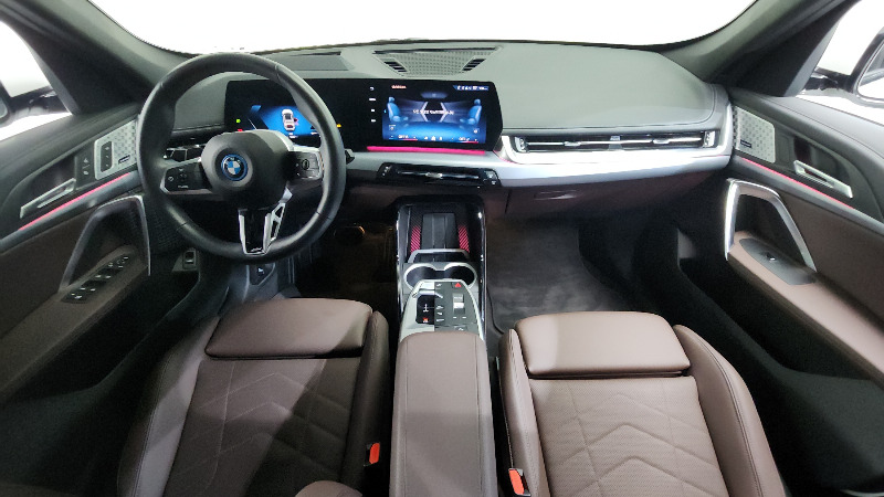 car BMW iX id60324 photo #7