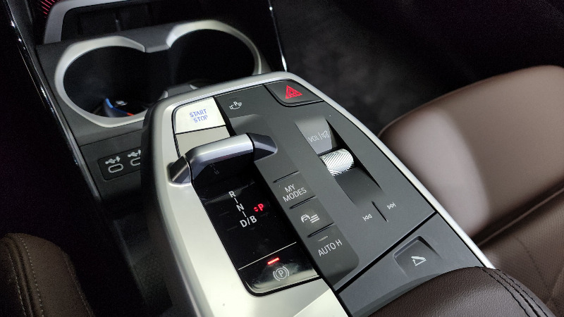 car BMW iX id60324 photo #9