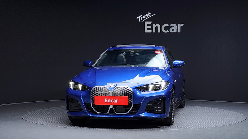car BMW i4 id60328 photo #3