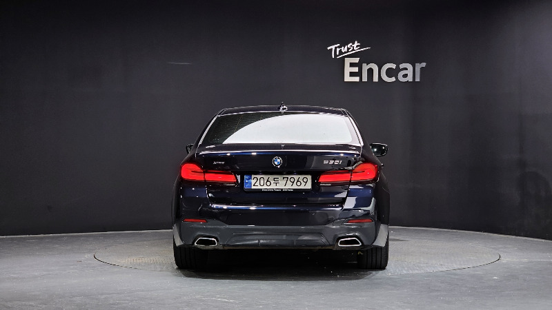 car BMW 5 Series id60346 photo #4
