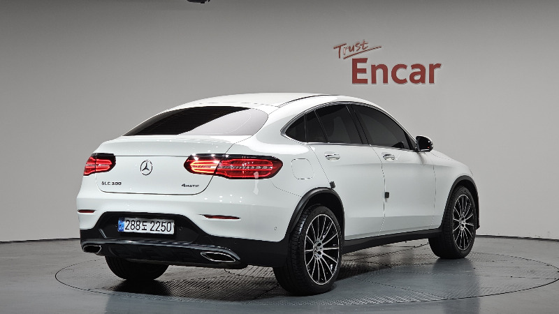 car Mercedes Benz GLC id60360 photo #2