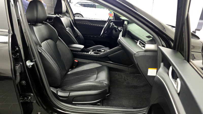 car KIA K5 id60372 photo #11