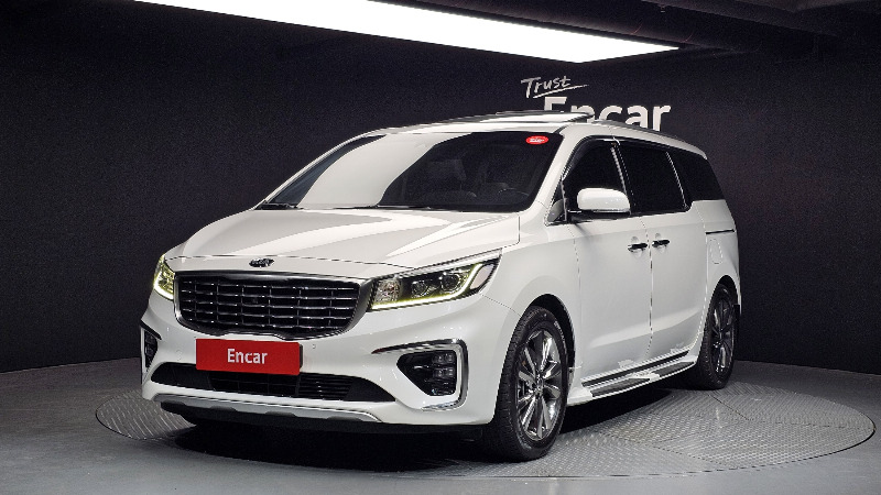 car KIA Carnival id60424 main photo