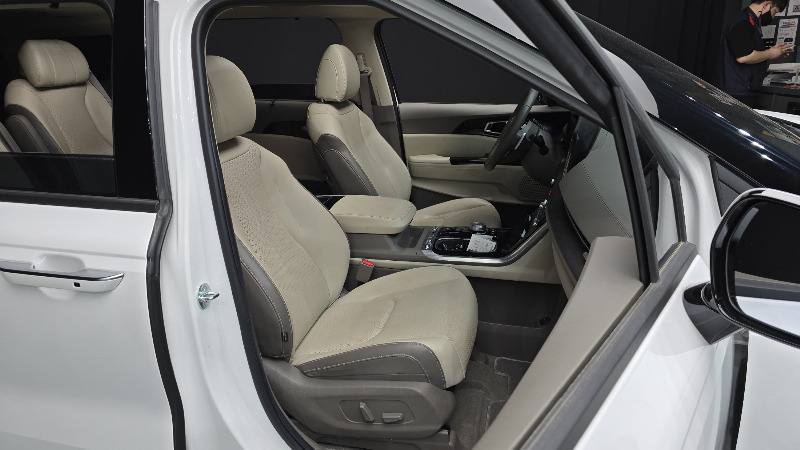 car KIA Carnival id60436 photo #11