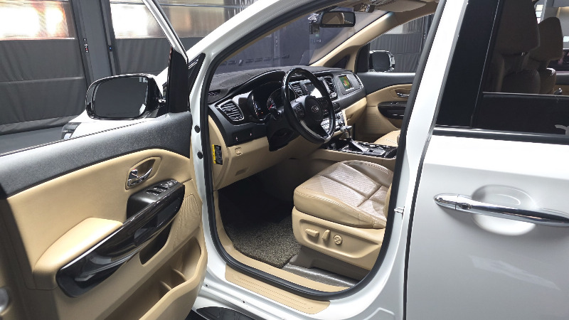 car KIA Carnival id60438 photo #10