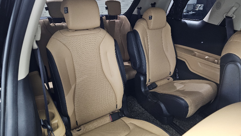 car KIA Carnival id60457 photo #11