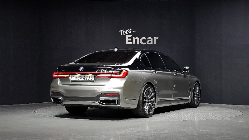 car BMW 7 Series id60474 photo #2