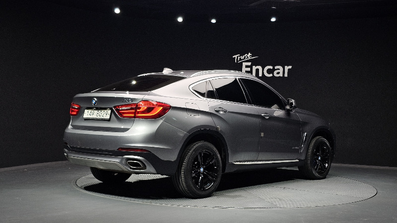 car BMW X6 id60483 photo #2