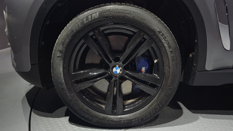 car BMW X6 id60483 photo #5