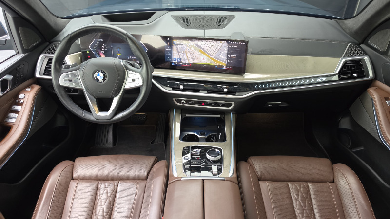 car BMW X7 id60506 photo #7