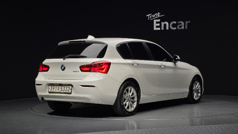 car BMW 1 Series id60529 photo #2