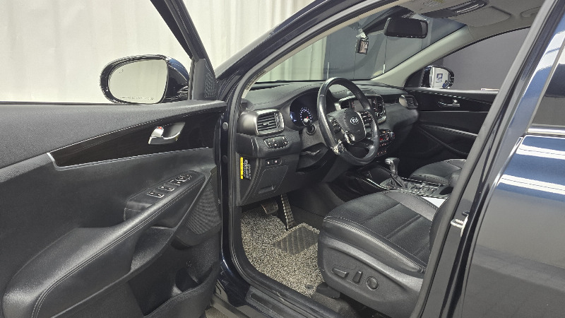car KIA Sorento id60582 photo #10