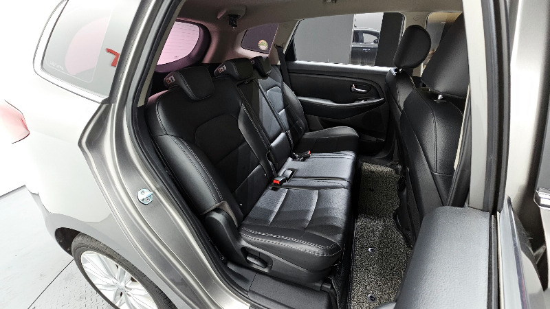 car KIA Carens id60596 photo #12