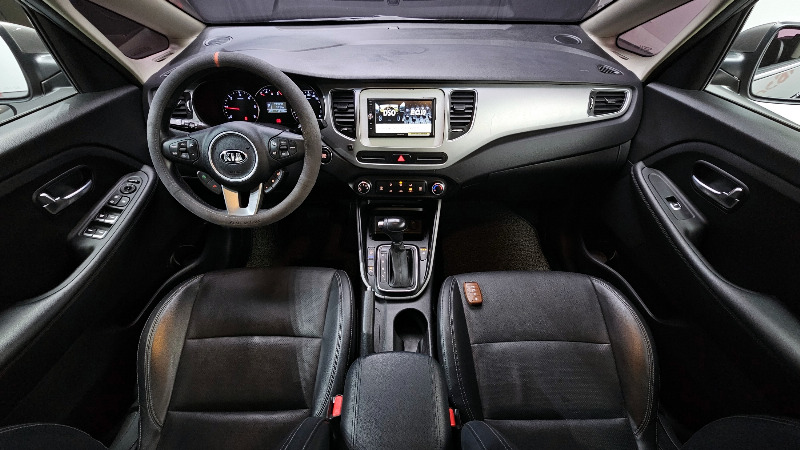 car KIA Carens id60596 photo #7