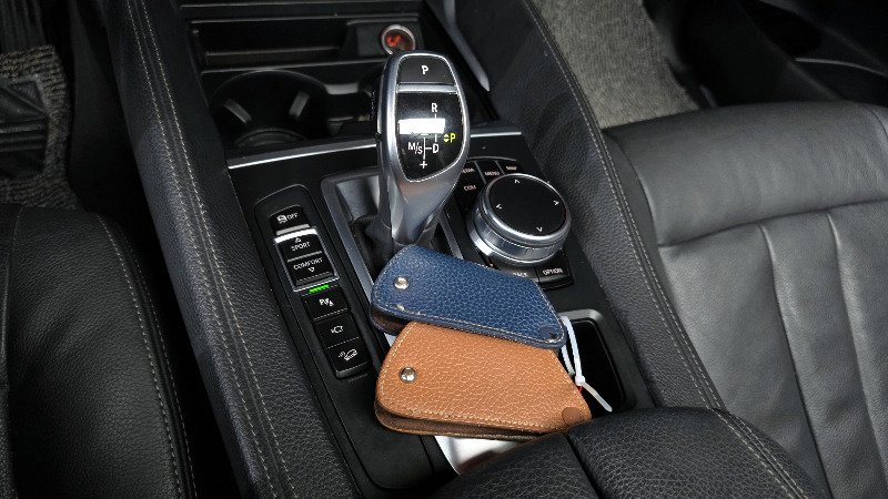 car BMW X6 id60683 photo #9
