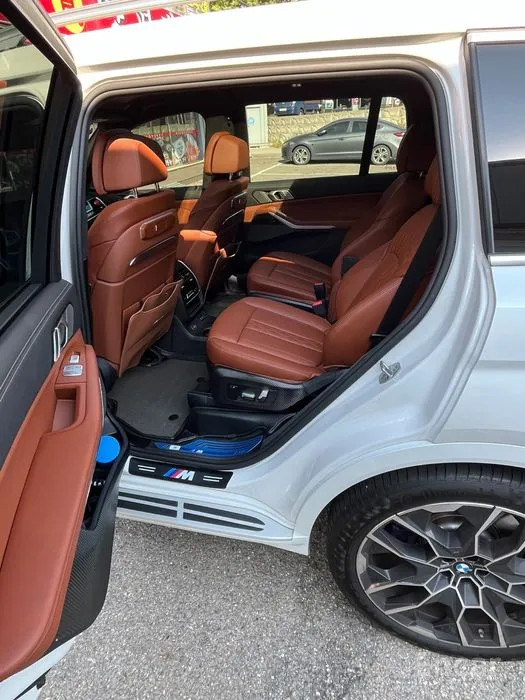 car BMW X7 id60713 photo #11