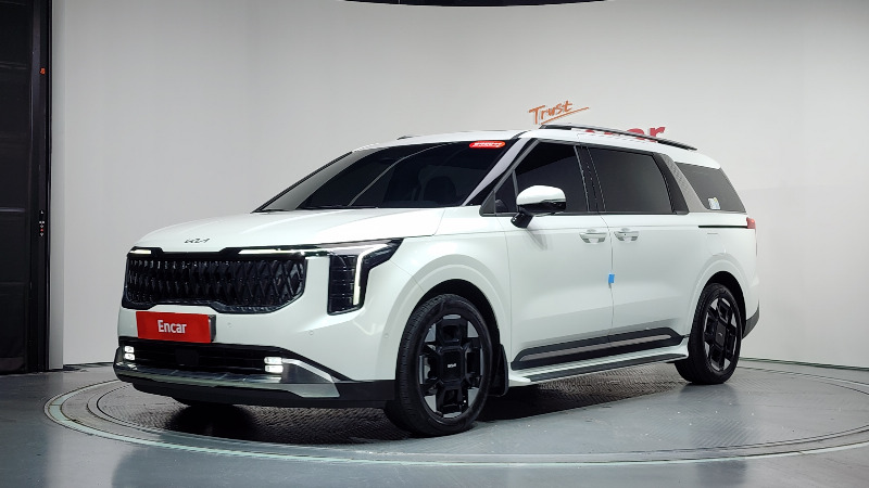 car KIA Carnival id60773 main photo