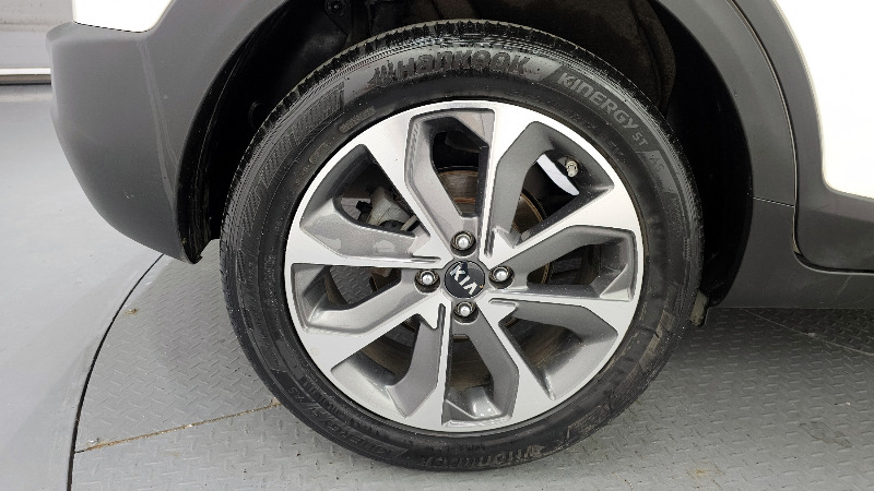 car KIA Stonic id60838 photo #5