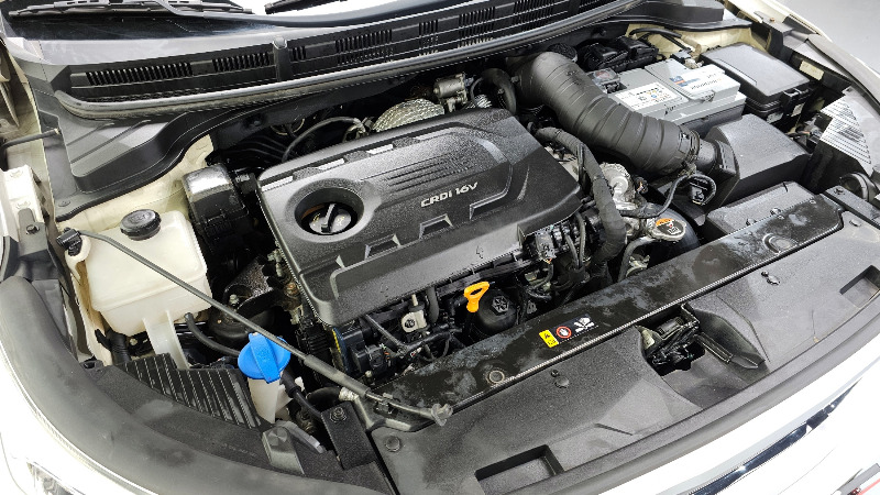 car KIA Stonic id60838 photo #6