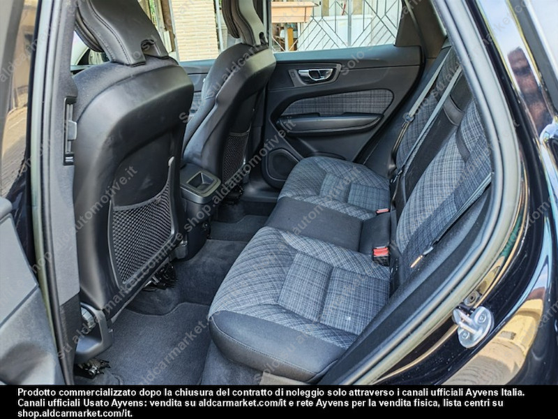 car Volvo XC60 id60847 photo #5