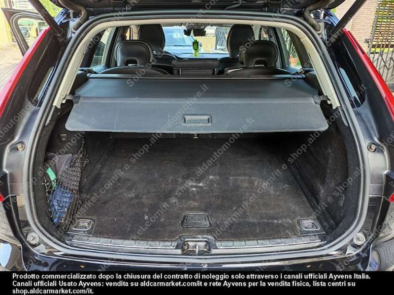 car Volvo XC60 id60847 photo #7