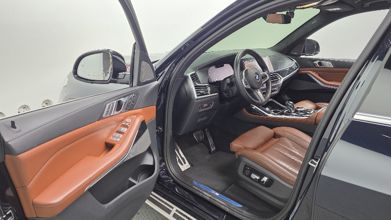 car BMW X7 id60861 photo #10