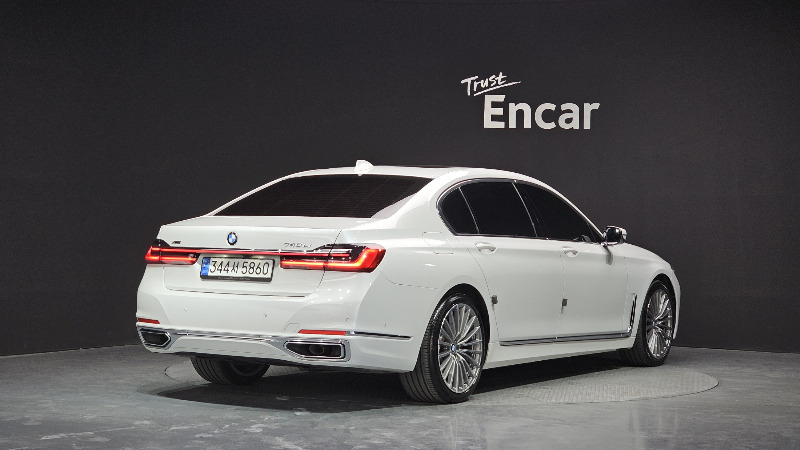 car BMW 7 Series id60866 photo #2