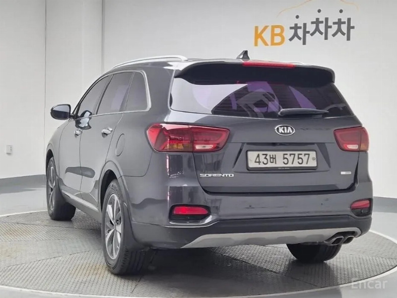 car KIA Sorento id60893 photo #2