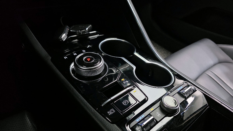 car KIA K5 id60944 photo #9