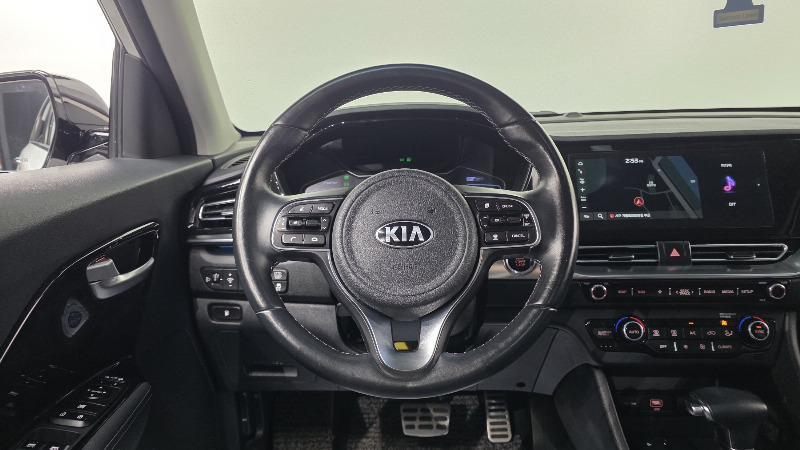 car KIA Niro id60948 photo #15