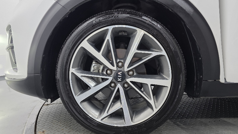 car KIA Niro id60948 photo #5