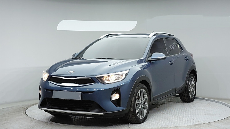 car KIA Stonic id61032 main photo